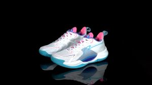 【BOX】XUNDD Superlight Mens Basketball Ball Shoes - Lightweight High Rebound Professional Sport Shoes