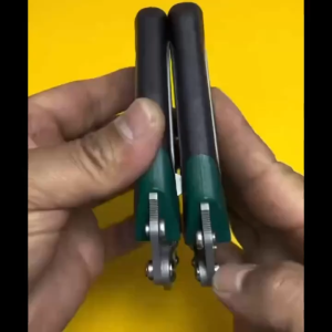 Original 26 in 1 Wire Stripper Electrician Hand Tool Folding Wire Stripping Pliers For Cutting Crimping Screwdriver Multifunctional Wire Cutter Heavy Duty Foldable Plier Multifunctional Pliers Set Cutter Cable Puller For Electricians