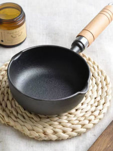 New Mini Iron Pan Egg Fried Egg Non-Stick Flat Bottom Pot Oil Drizzling Iron Wok Chinese Style Cooking Utensil for Gas And Induction Stove