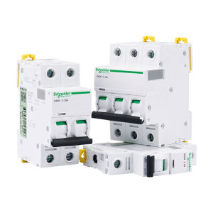 Schneider Electric | Residential 3P4W Miniature Circuit Breaker