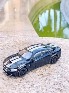 MAKEDA | 1:32 Charger Hellcat Car Toy Miniature Models Alloy Diecast Pull Back Sound Light Doors Opened Shock Absorption for Boys Gifts