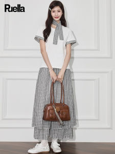 puella | Slim Fit French Collar Plaid Trim T-shirt