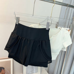 Yoga Shorts Breathable Loose Fitness Running Quick Dry Summer Sports Hot Pants Fake Two-Piece Mobile Phone Pocket Included