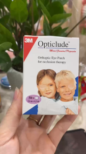 Băng dán mắt 3M Nexcare 1537 dùng cho trẻ nhỏ hơn 4 tuổi 50 miếng/hộp