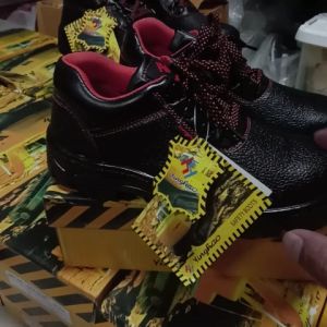 รองเท้าหัวเหล็ก safety shoes เซฟตี้หนัง ชาย หญิง พร้อมจัดส่ง