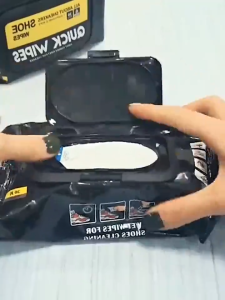 Khăn Ướt Lau Giày Dùng 1 Lần - Khăn Lau Giày Sneaker Sạch Vết Bẩn Gói 80 Tờ Tiện Lợi - Khăn Vệ Sinh Giày Thể Thao Tiện Lợi - Khăn Giấy Ướt Lau Giày Cấp Tốc Siêu Nhanh Tối Ưu
