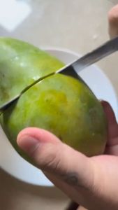 Hayylife Blender Portable/300ML Juicer Portable/Blender jus/Blender Mini Portable/USB Juicer/Juicing Cup/Rechargeable Juicer 300 ML Bergaransi HL-DAB825