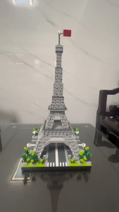 Lele Brother  Building Blocks Eiffel Tower World Famous Architecture 3D Puzzle Nano Block Toy