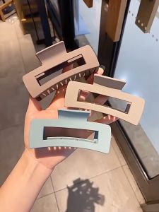 Acrylic Hair Clip Plastic Hair Clip Claw Korean Style Ladies Shark Clip Fashion Hair Clamp Women Hair Accessories 时尚发夹