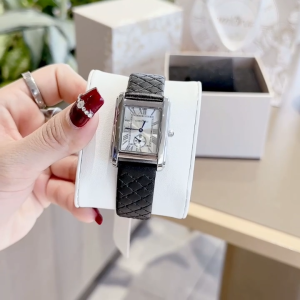 Đồng Hồ Nữ Chính Hãng COMLORVEI D672 Dây Da Mặt Chữ Nhật Size 35mm Kèm Hộp Sang Chảnh