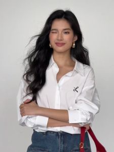 Blouse for Women Korean Embroidery Temperament Shirt Top