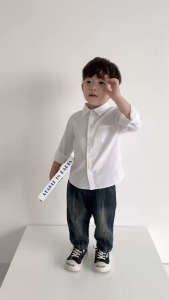 Áo sơ mi trắng dài tay phối túi ngực cho bé trai bé gái phong cách Hàn quốc 9 tới 27kg BERNIE 22A153