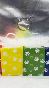 16PCS Animal-Themed Paper Bags for Gifts & Treats (21cm × 8cm × 15cm)