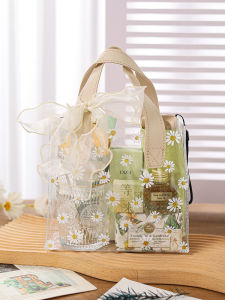 Khăn Và Cốc Quà Tặng Đám Cưới Cao Cấp Cho Cô Dâu Và Người Bạn Đồng Hành Quà Tặng Tiệc Sinh Nhật Một Trăm Ngày Quà Tặng Khăn Và Cốc