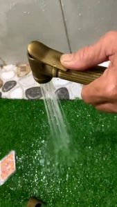 Vòi xịt vệ sinh KAG-KV59 đồng giả cổ HÀNG Y HÌNH vòi rửa bồn cầu Spray-gun mạnh tia nước thẳng thiết kế đẹp màu inox bóng