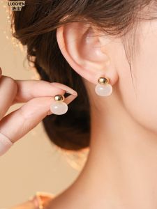 ต่างหูหินตาแมวสไตล์จีนใหม่ ดีไซน์เรียบง่าย สไตล์สตรีท เครื่องประดับแฟชั่นสำหรับผู้หญิง เครื่องประดับหูแบบธรรมชาติ จี้หินสีขาว