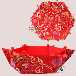 กล่องลูกอมที่ถักเป็นรูปหกเหลี่ยมสไตล์จีนจากไหมพรมสําหรับเก็บจานผลไม้ ของขวัญสร้างสรรค์สําหรับตกแต่งบ้าน