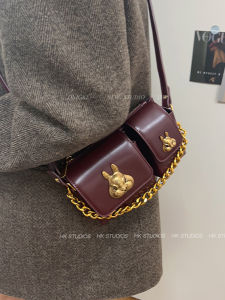 กระเป๋าสะพายข้างแฟชั่นสไตล์ฝรั่งเศส ดีไซน์เก๋ไก๋เฉพาะตัว สำหรับผู้หญิง กระเป๋าสะพายข้างแบบมีสายเดี่ยว วัสดุ PU ปิดด้วยแม่เหล็ก