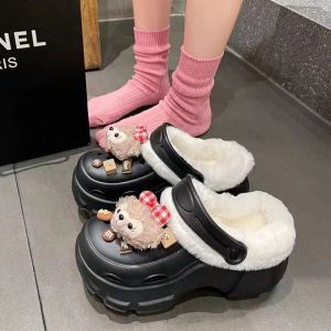 8.0 Fleece-lined Hole Shoes for Women Winter Wear Thick Sole Height Increasing New Arrival Detachable Plush Cotton Slippers for Women Winter