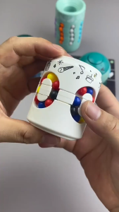 Đồ Chơi Rubik Hình Hạt Đậu Cho Trẻ Em – Đồ Chơi Giảm Stress Và Giải Đố Rèn Luyện Tay Mắt Cho Trẻ Em