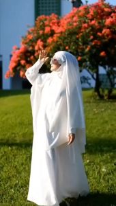 Gamis Set Syari: Pilihan Terbaik Untuk Ibadah & Kehidupan Sehari-hari