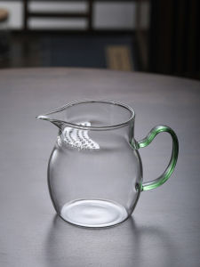 Thickened Glass Public Cup Tea Dripper One-Piece Green Tea Brewing Cup Crescent Public Cup Filter Heat-Resistant Tea Set