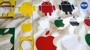 LOGO Androd mica dày 2mm kích thước 30cm x 35cm. dùng để trang trí dán tường làm logo cửa hàng