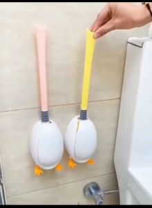 ✮T040✮ 📢📢Cute Diving Ducky Toilet Brush Wall Mounted Or Standing Toilet Brush Creative Design