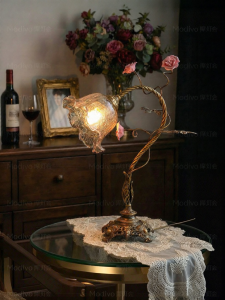 FANCY LAMP CLUB | Vintage Antique Brass Table Lamp