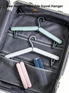 Portable Folding Clothes Hanger