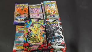 Takara Tomy | 100PCS Cards Pokémon Booster Packs TCG Trading Cards Paradox Rift Chaos Rising Prismatic Evolutions Game Card Packs for Gift