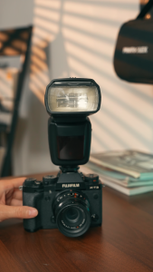 Photoolex Genuine FK300 Camera Flash | 5600K GN33 | Multi-Camera Hot Shoe for Product/Portrait/Photo