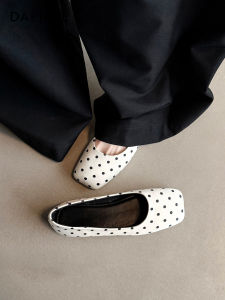 Daphne | Dotted Flat Ballet Mary Jane Shoes for Women