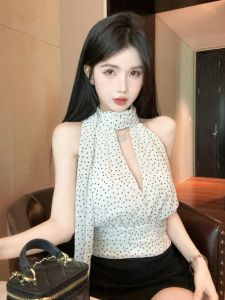 GUZILIAN | เสื้อเชิ้ตสีพื้นคอวีแขนกุดลายจุดสำหรับผู้หญิง ฤดูร้อนปี 2025 เสื้อเชิ้ตผู้หญิงทรงสลิมฟิตสวมใส่สบาย