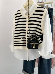 French Stripe Knitted Vest Cardigan Women Early Autumn Retro Sweater Vest Lazy Style Sleeveless Shoulder Pad Top Wear