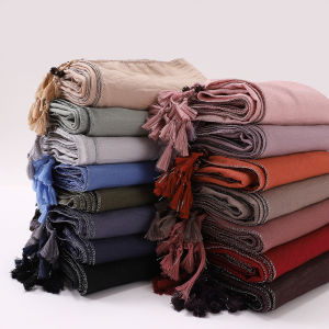 Jifang Shimmer Pashmina ขอบม้วนเงินธรรมชาติจีบผ้าลินินผ้าฝ้ายธรรมดาย่นผ้าคลุมไหล่กับลูกปัดฮิญาบมุสลิมพู่ผมม้า PW92ผ้าคลุมไหล่