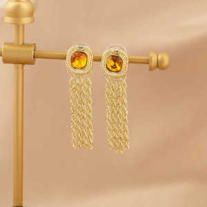 Fashionable Retro Crystal Tassel Earrings for Women without Piercing Mosquito Coil Tray Clip-On Earrings Elegant Personality
