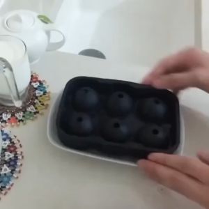Large Ice Cube Ball Mold Ice Tray Mold Safe Silicone Whiskey Round Mould Jelly Moulc /Bekas Pembuat Acuan Ais冰球制冰模具
