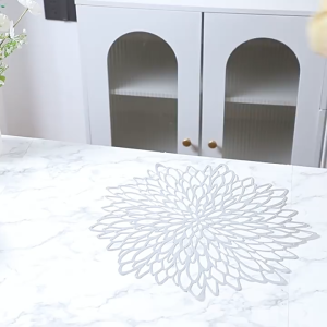 Nordic Style Elegant Placemats Pvc Mats Round Leaf Design Insulation Pad Oil-Proof Mats For HomeChristmasThanksgivingWedding Table Decor