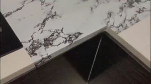 Roll Stiker Dapur dan Kamar Mandi Motif Marmer/Tile/Desain Kotak Aluminium Foil Warna-Warni Tahan Air