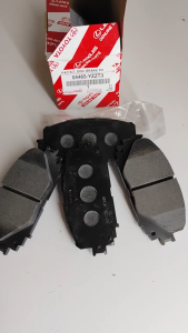 Má phanh trước Toyota Vios 2018-2020 bản to. Xịn. mã 04465-yzzt3 (dùng cho xe cả 4 bánh đều dạng phanh đĩa)