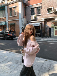 เสื้อยืดคอกลมแขนยาวปานกลางปักลายสไตล์ลำลองฤดูใบไม้ร่วงใหม่สำหรับผู้หญิง ทรงหลวม ผ้าฝ้ายผสมโพลีเอสเตอร์