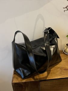 Trendy Oil Wax Leather Tote Bag Womens 2024 New Style Versatile Underarm Large Capacity Slant Cross Female Bag