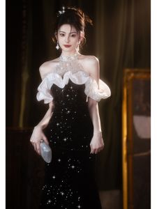 Elegant Black Evening Gown Neck Hanging Fish Tail Evening Dress for Women Suitable for Company Year End Celebration And Art Exam