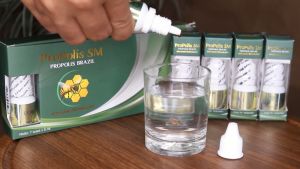 Obat Herbal Untuk Penyakit Sinusitis Kronis & Akut: Obat Tetes Untuk Gurah Penyakit Sinusitis, Obat Hidung Berbau Busuk, Hidung Mampet, Hidung Tersumbat, Hidung Berbau Tidak Sedap, Pilek Menahun, Polip Hidung Mengeluarkan Lendir di Hidung - PROPOLIS SM