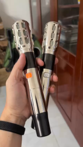 HT-128 (bạc) Micro không dây Thu sóng tốt Chống hú Độ nhạy cao sử dụng cho các loại loa kéo và Amply