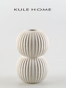 KULE HOME จิวเวลรี่ตกแต่งบ้าน กระติกน้ำเซรามิกลายทาง 8 ช่อง กระติกน้ำดอกไม้เรียบง่ายหรูหรา กระติกน้ำดอกไม้สำหรับห้องนั่งเล่น