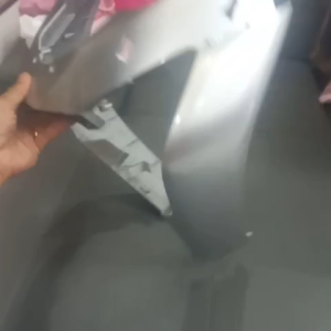 Bửng trươc lead  scr 110 màu bạc zin mới