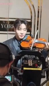 Audio-Technica SD-863 Cardioid Condenser Clip-on Instrument Microphone for Violin Guitar