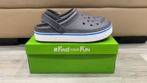 Giày sục crocs chuẩn xịn chống hôi chân nhựa tế bào êm mềm đúc liền khối siêu bền đi mưa lội nước đi biển Crocs band clean clog màu ghi